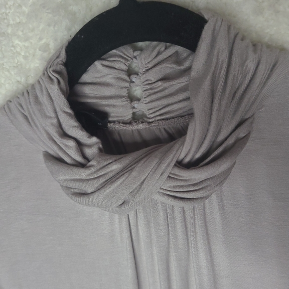 Apostrophe Stretch | Twist Neckline Sweater sz l - Picture 3 of 5